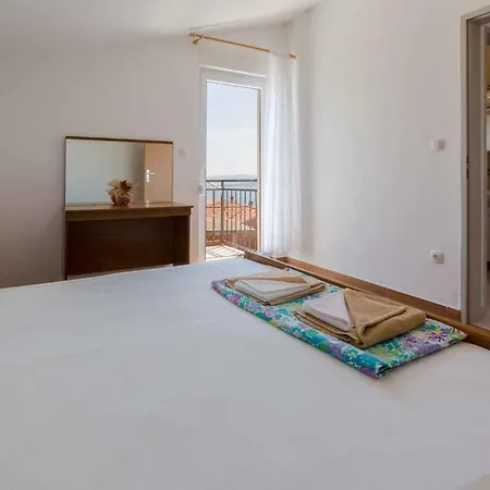 アパート One-bedroom Near Sea 9