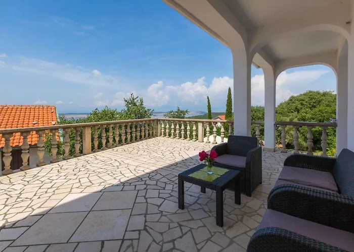 Apartman One-bedroom Near Sea 9 *
