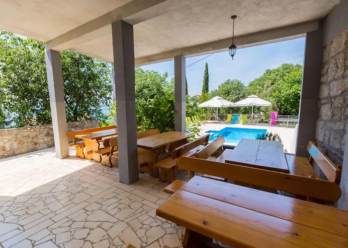 Apartman One-bedroom Near Sea 9 *