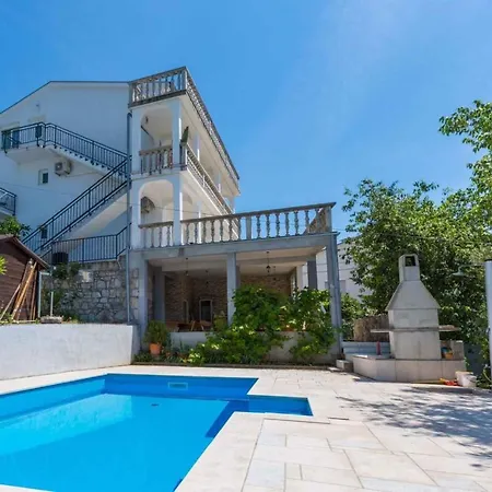Apartment One-bedroom Crikvenica Near Sea 9 *