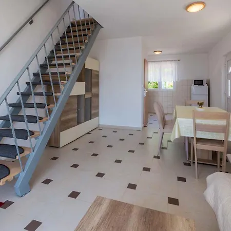 One-bedroom Near Sea 9 * Crikvenica