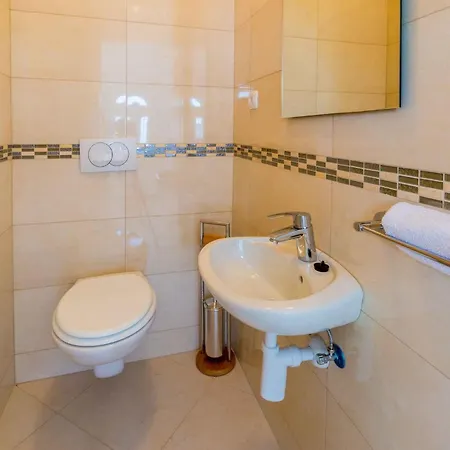 One-bedroom Near Sea 9 Crikvenica