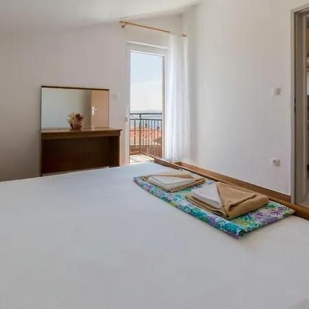 One-bedroom Crikvenica Near Sea 9 Apartment Klanfari