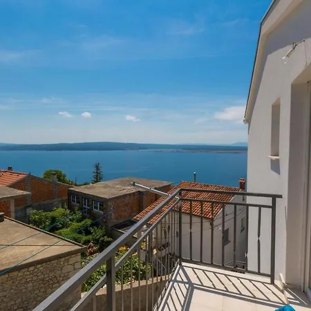 One-bedroom Crikvenica Near Sea 9 Apartment *