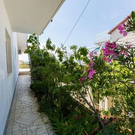 One-bedroom Crikvenica Near Sea 9 Klanfari