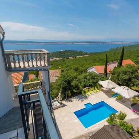 One-bedroom Crikvenica Near Sea 9 Apartment *